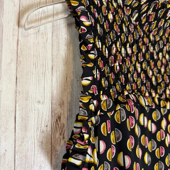 THML Black Geometric Smocked-Top Sleeveless Shift Dress Small - Picture 5 of 10